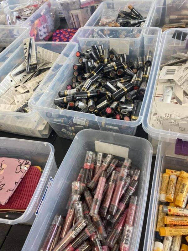 Cosmetic pallets - Image 3